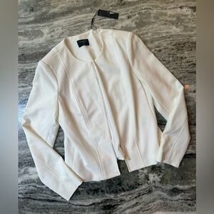 NWT Tabari Ivory Blazer Zip Up Jacket w/ Gold Hardware Women’s Size 8